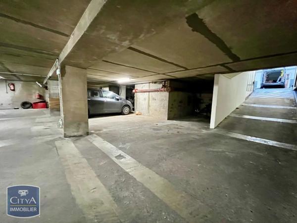 Parking à vendre 10m²