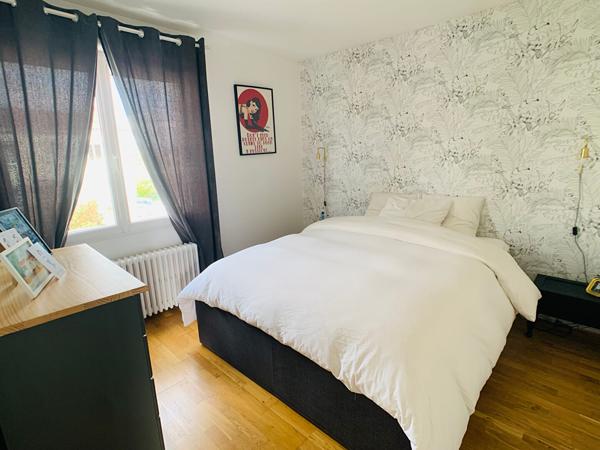 Maison à Niort de 119m². 6 pièces. Quartier Champommier., Niort 79000