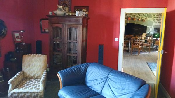SUPERBE MAISON DE CARACTERE RENOVEE Ally (15700)
