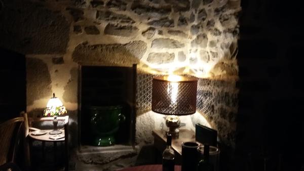 SUPERBE MAISON DE CARACTERE RENOVEE Ally (15700)