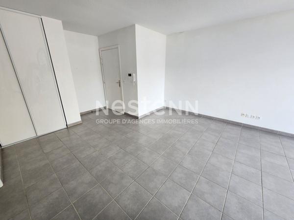 Appartement T3 au dernier étage avec ascenseur - Toulouse - cave - parking sous-sol