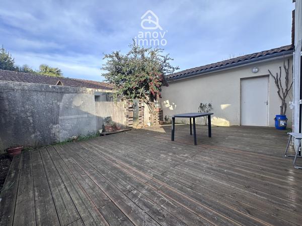 Maison 10 pièce(s) 5 chambre(s) 260 m²