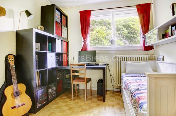 Meudon Bellevue. Appartement 6p dernier étage très calme avec balcons et vues