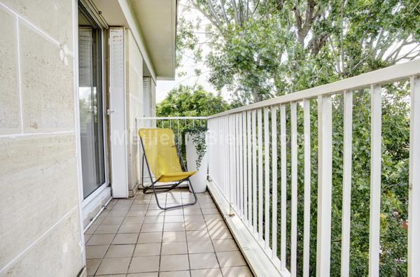 Meudon Bellevue. Appartement 6p dernier étage très calme avec balcons et vues