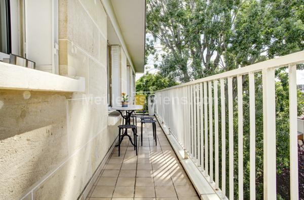 Meudon Bellevue. Appartement 6p dernier étage très calme avec balcons et vues