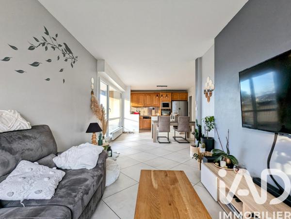 Appartement à vendre 3 pièces 78 m² Élancourt