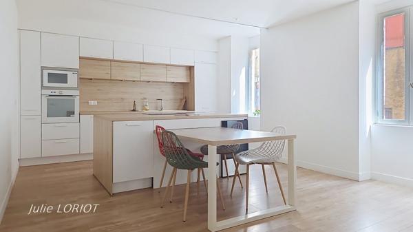 Maison 4 chambres et garage CLE EN MAIN