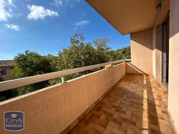 Appartement à louer 3 pièces 73.52m²