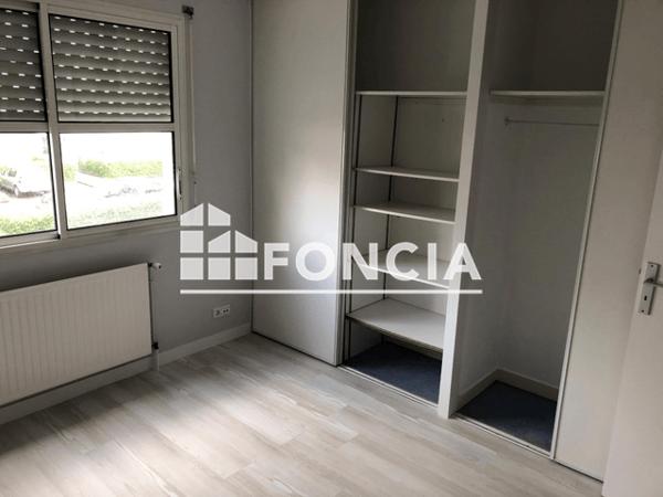 Location Appartement 3 pièces 81.39 m² - 20 RUE DE LA TOUR D'AUVERGNE Landerneau 29800