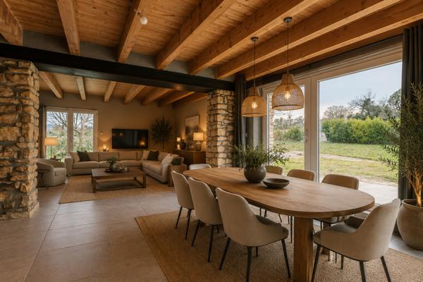 Mas en pierre avec salle de réception de 240 m² . Gîtes .Mariages . Entre Uzès et Orange Uzes
