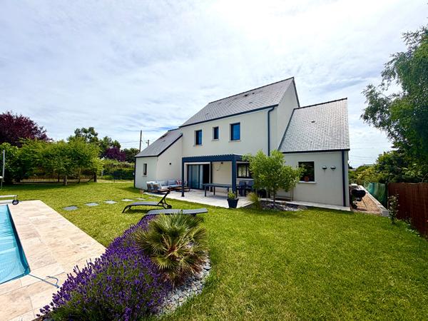 À LOUER ? Superbe maison familiale avec piscine à Chanceaux-sur-Choisille