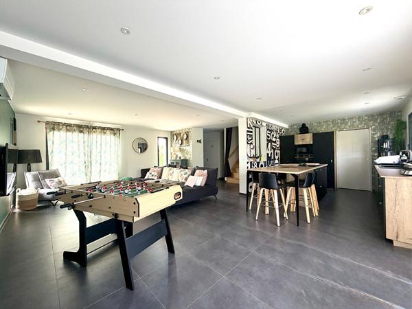 À LOUER ? Superbe maison familiale avec piscine à Chanceaux-sur-Choisille