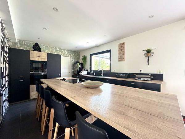 À LOUER ? Superbe maison familiale avec piscine à Chanceaux-sur-Choisille