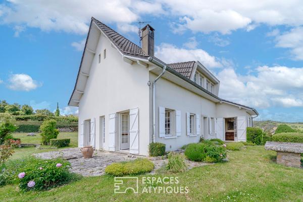 Maison familiale avec vue exceptionnelle à réinterpréter