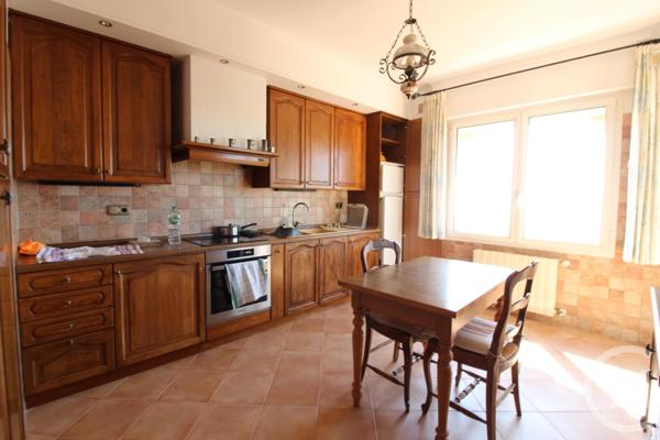 Maison à vendre  5 pièces - 149 m2 ROQUEBRUNE CAP MARTIN - 06