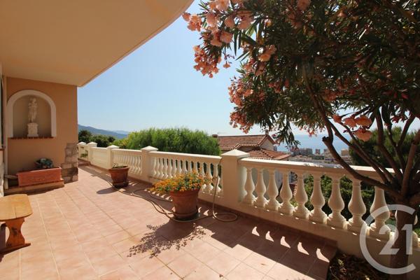 Maison à vendre  5 pièces - 149 m2 ROQUEBRUNE CAP MARTIN - 06
