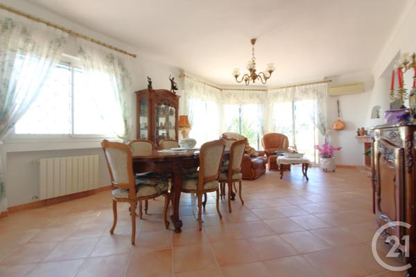 Maison à vendre  5 pièces - 149 m2 ROQUEBRUNE CAP MARTIN - 06