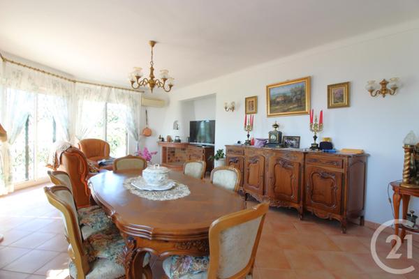 Maison à vendre  5 pièces - 149 m2 ROQUEBRUNE CAP MARTIN - 06