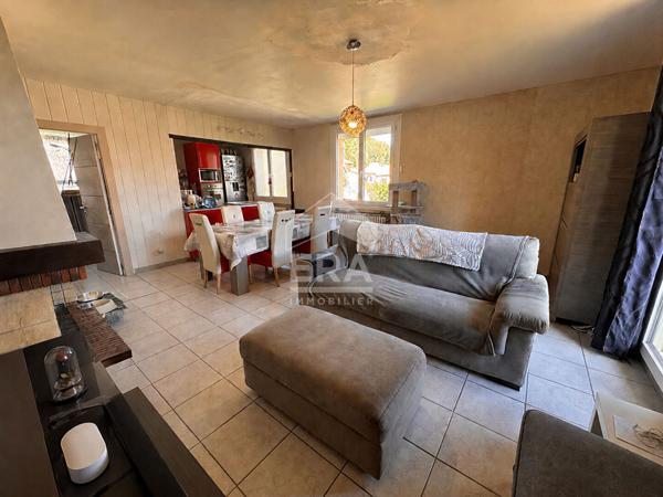 Maison Laragne Monteglin 5 pièce(s) 93.5 m2