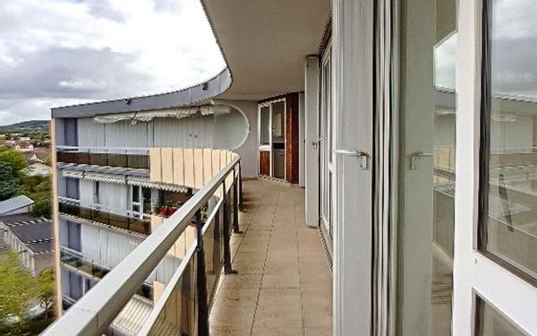 Appartement à louer    4 pièces • 97,36 m2 Montluçon