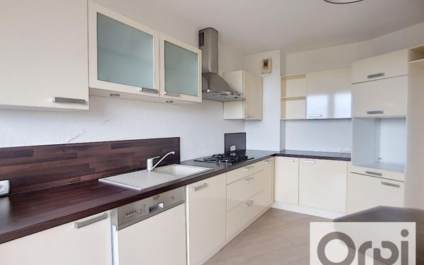 Appartement à louer    4 pièces • 97,36 m2 Montluçon