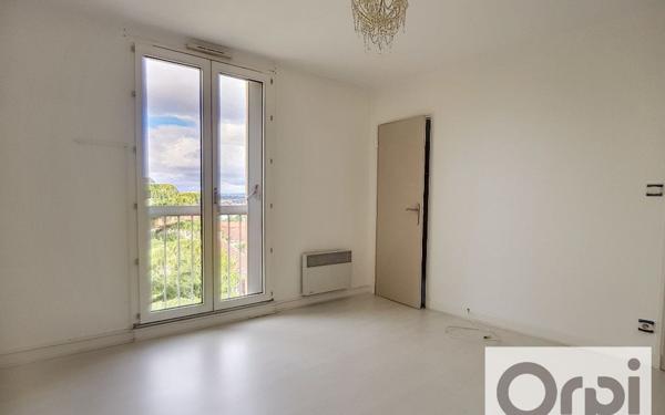 Appartement à louer    4 pièces • 97,36 m2 Montluçon