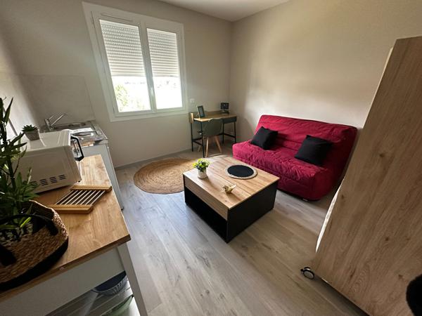 Appartement Le Sequestre 1 pièce(s) 18 m2 meublé