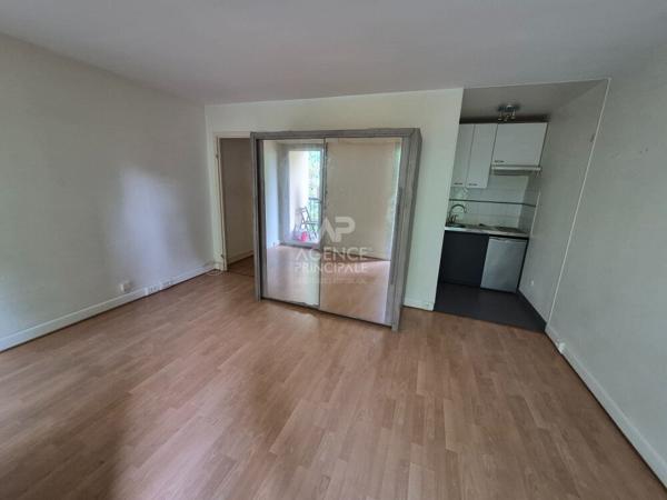 Appartement Le Pecq 1 pièce(s) 23 m2 168 000 € **  - Référence  18797
