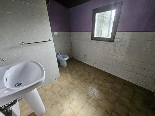 Magnifique potentiel avec vue dominante - Maison familiale à rénover dans un hameau paisible Riberac