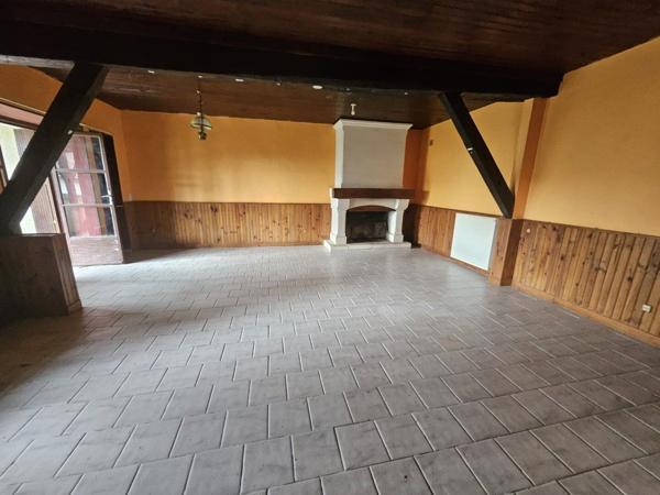 Magnifique potentiel avec vue dominante - Maison familiale à rénover dans un hameau paisible Riberac