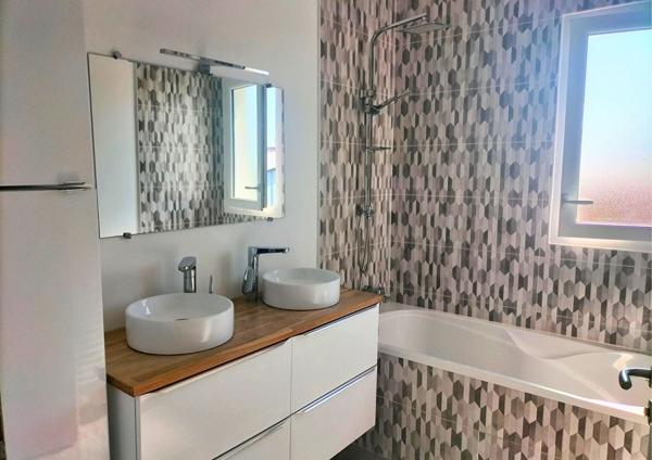 Maison Beauvoir Sur Mer 5 pièce(s) 104m²