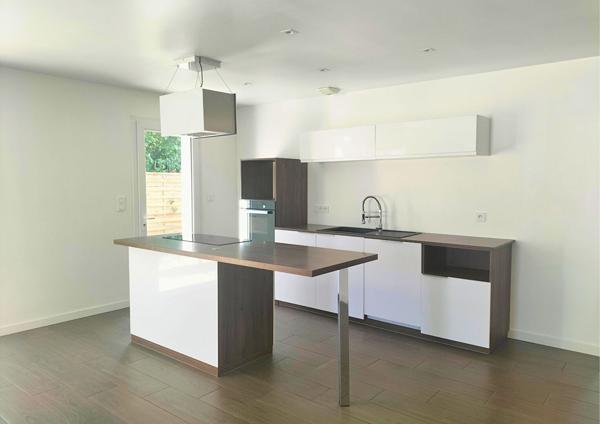 Maison Beauvoir Sur Mer 5 pièce(s) 104m²