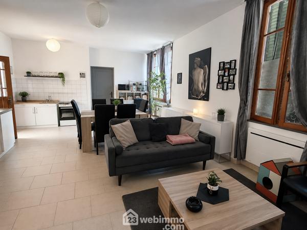 Immeuble 125 m² à VAILLY SUR AISNE 02370