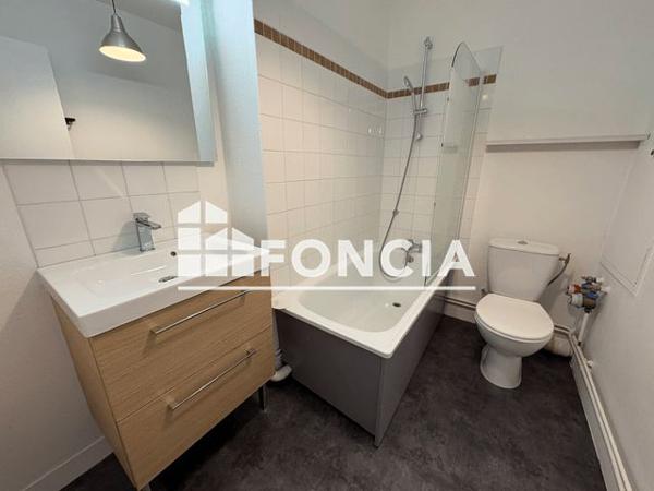 Location Studio 27.64 m² - Rouen 76000