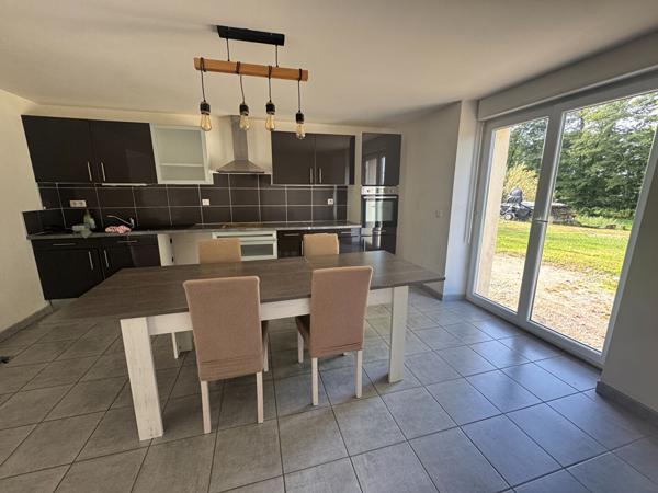MAISON  171 m²  CARACTÈRE RÉNOVÉE 1700 M² TERRAIN MAGNY JOBERT