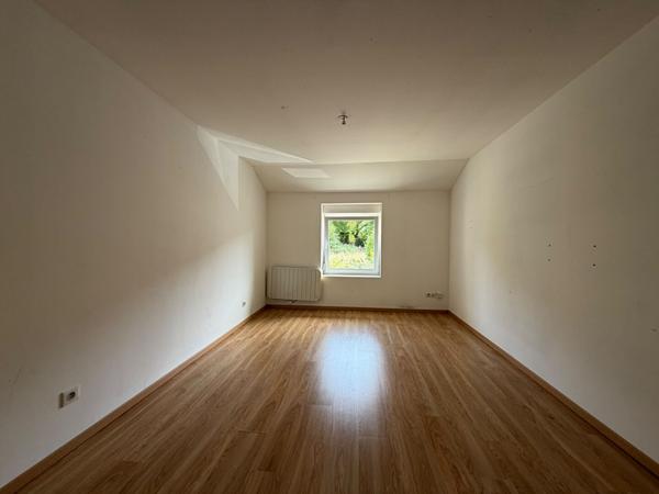 MAISON  171 m²  CARACTÈRE RÉNOVÉE 1700 M² TERRAIN MAGNY JOBERT