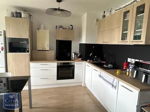 Appartement à louer 2 pièces 41.6m² Poitiers (86000)