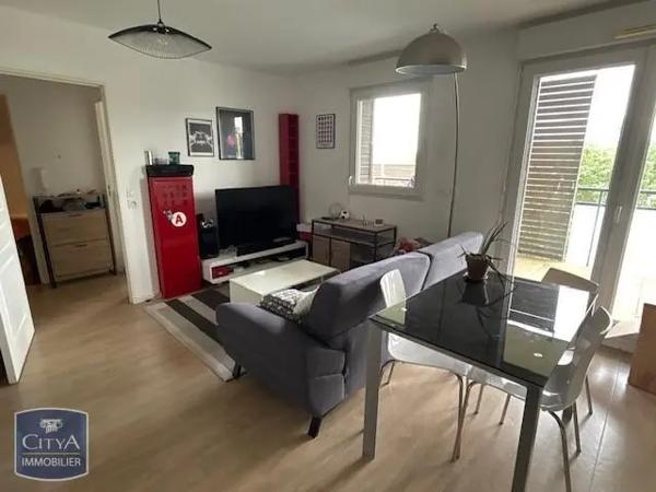 Appartement à louer 2 pièces 41.6m² Poitiers (86000)