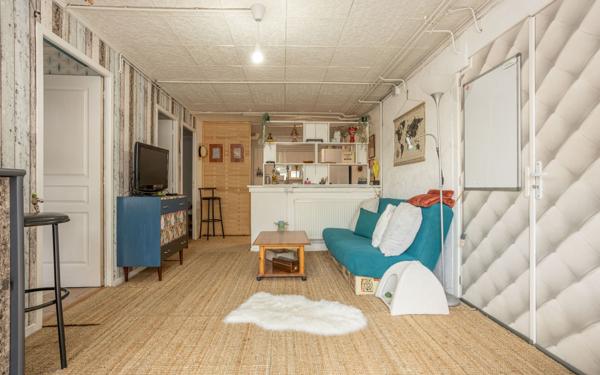 Maison à vendre    5 pièces • 154 m2 Bassens