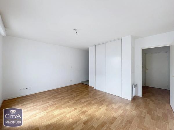 Appartement à vendre 1 pièce 27.5m² Lucé (28110)
