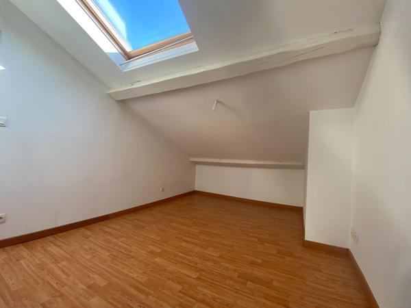 À louer : Appartement meublé 2 pièces à Saint Étienne, quartier Bernay - Valfuret