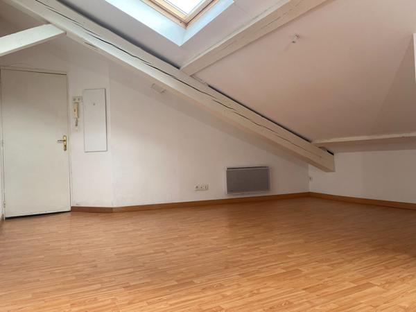 À louer : Appartement meublé 2 pièces à Saint Étienne, quartier Bernay - Valfuret