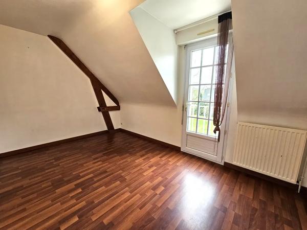 Belle maison 5 chambres, avec un grand garage