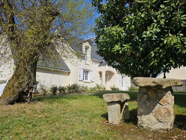 Belle maison 5 chambres, avec un grand garage