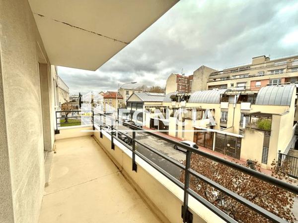 Location Appartement 2 pièces 38 m² - 23 RUE CARVES Montrouge 92120