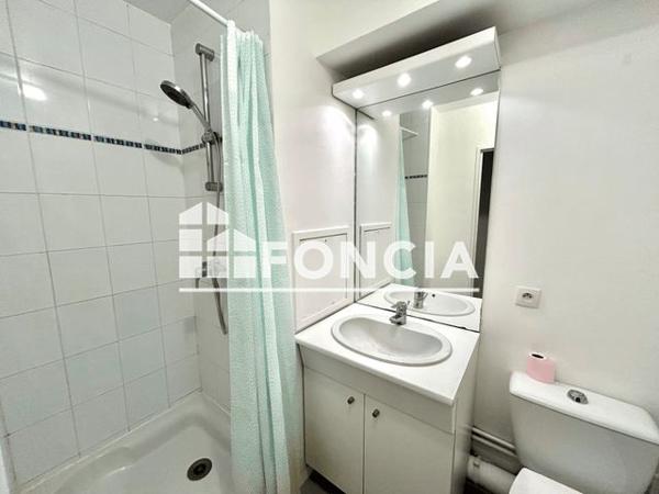 Location Appartement 2 pièces 38 m² - 23 RUE CARVES Montrouge 92120