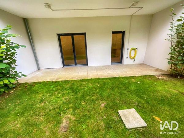 Location appartement 5 pièces 98 m² Poissy