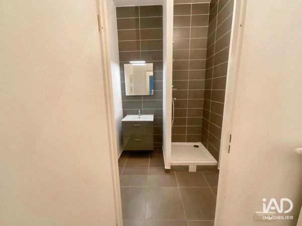 Location appartement 5 pièces 98 m² Poissy