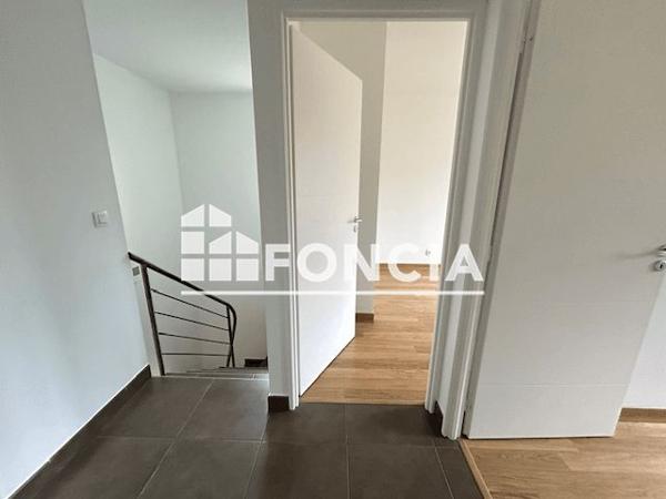 Location Maison 4 pièces 131.07 m² - 7 ROUTE DE SAINT ROMAIN Saint Cyr Au Mont D'or 69450