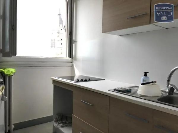 Appartement à louer 1 pièce 28m²